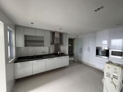 Beaverton Court (D10), Condominium #542251711